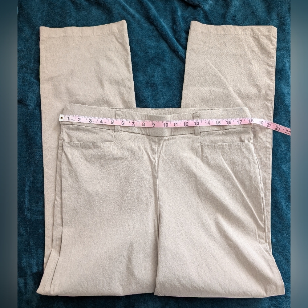 Maurices Women's Size XL Tan Pull On Bengaline Bootcut Pants
